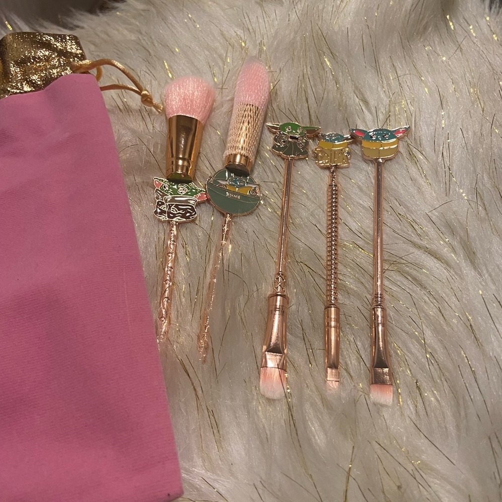 Star Wars makeup brush collection